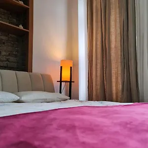 Peramira Estambul