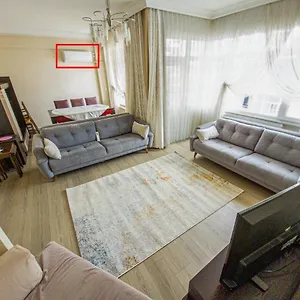 Апартаменты 5 Minute Walking Distance Tram-metro-metrobus/1 Minute For Park/10 Minute For Mall, Стамбул